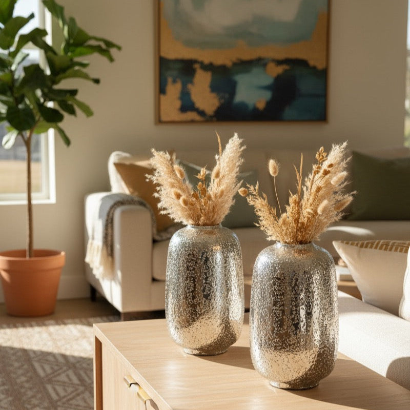 MIRAGE GLEAM METAL VASE