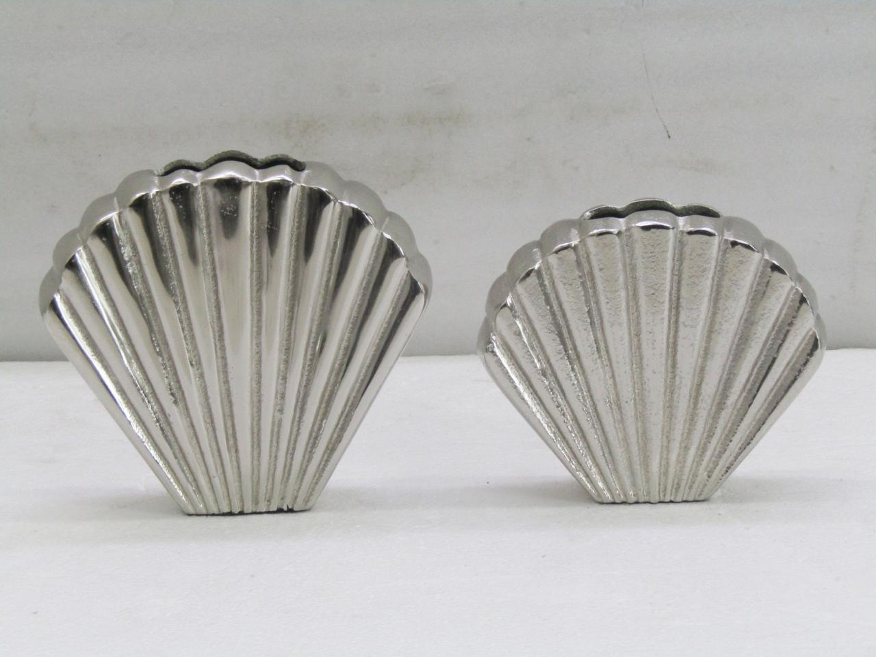 SILVER SCALLOP ELEGANCE VASE (SET OF 2)